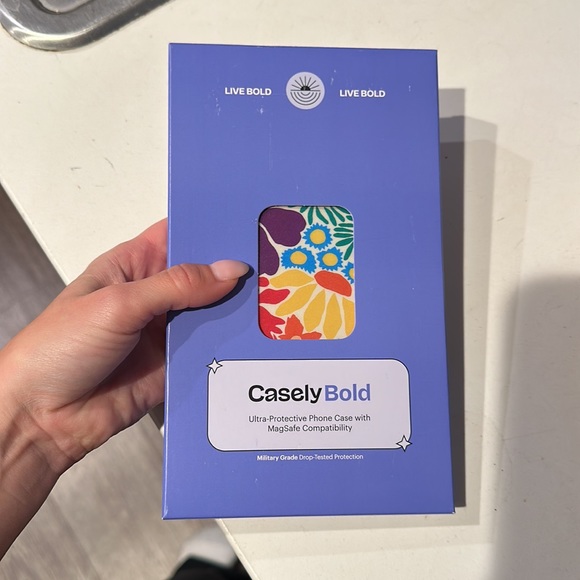 Casley bold ultra protective iPhone 14 pro case - Picture 2 of 2